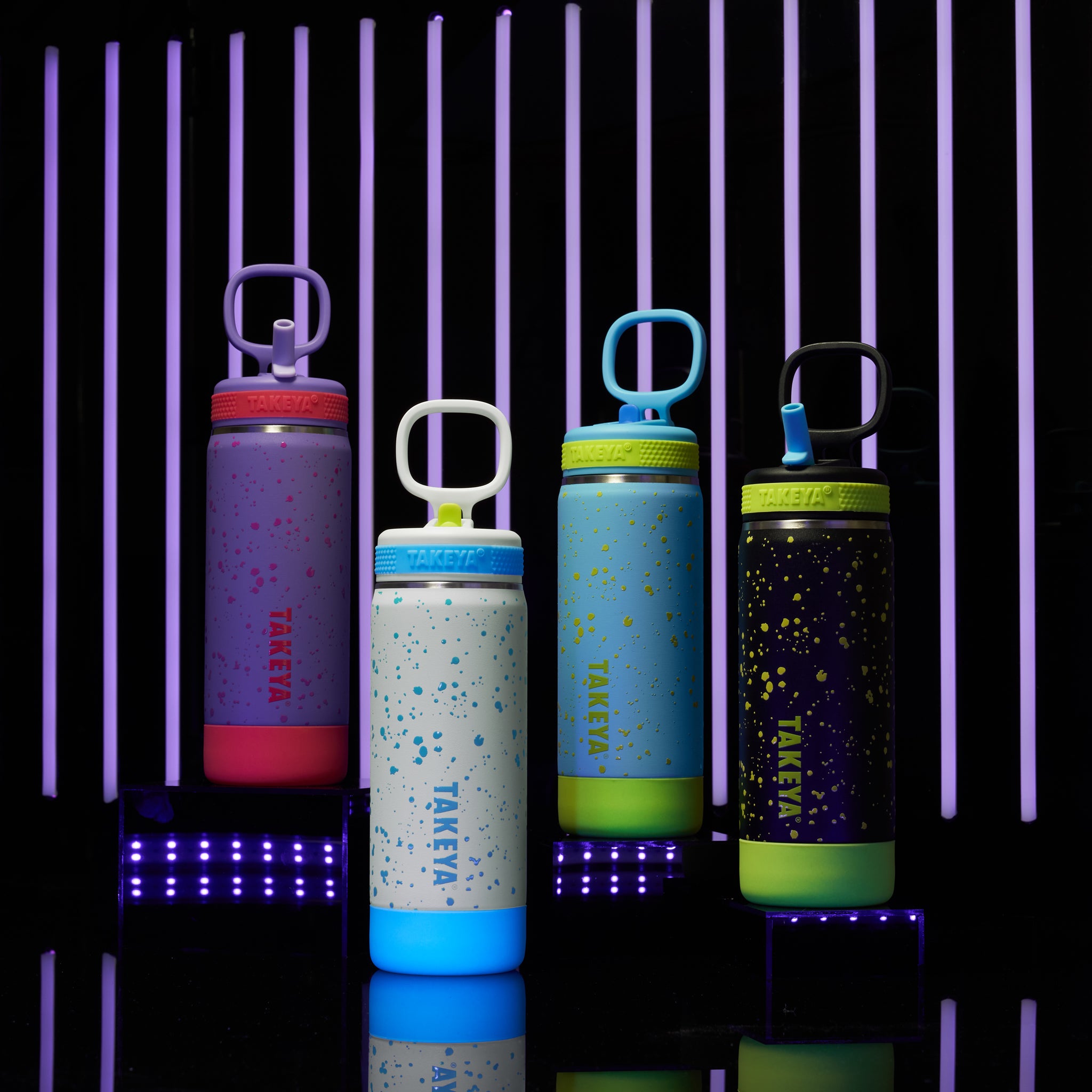 TAKEYA_KIDS_SHOOT_GLOWINTHEDARK3160-ElevatedProduct-51368-51369-51370-51371-WebsiteThumbnail.jpg